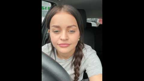 Media: angelinateller Stripchat 2024-11-01 07:12:00