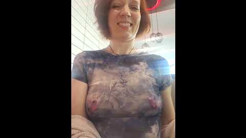 Media: exhibitionsplit Stripchat 2024-11-01 09:07:00