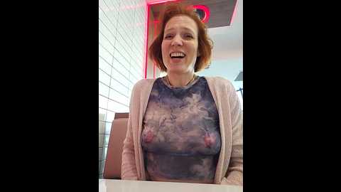 Media: exhibitionsplit Stripchat 2024-11-01 09:34:00