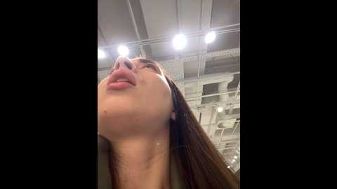 Media: holly_play Stripchat 2024-11-01 09:18:00