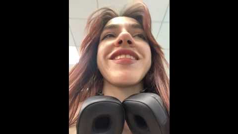 Media: lily__belle Stripchat 2024-11-01 12:10:00