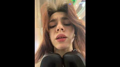 Media: lily__belle Stripchat 2024-11-01 15:53:00