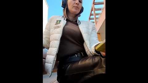 Media: mila_dream69 Stripchat 2024-11-01 08:29:00