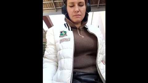 Media: mila_dream69 Stripchat 2024-11-01 12:02:00