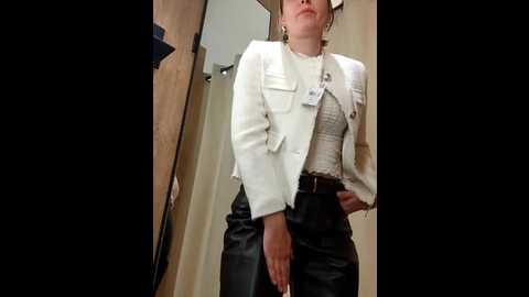 Media: mila_dream69 Stripchat 2024-11-01 12:31:00