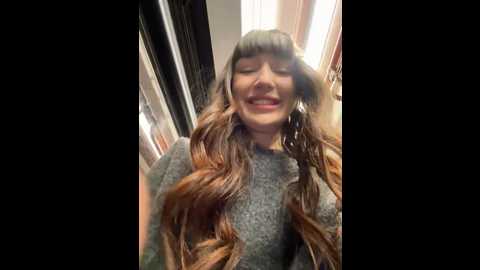 Media: sophie_avory Stripchat 2024-11-01 14:52:00