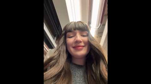 Media: sophie_avory Stripchat 2024-11-01 17:37:00