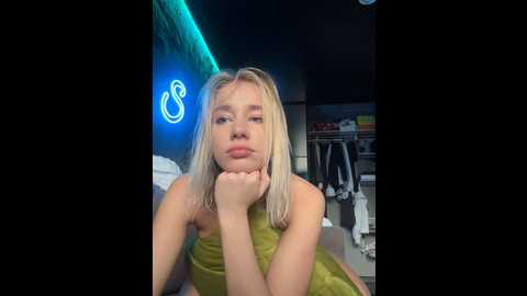 Media: sssativa_model Stripchat 2024-11-01 06:36:00