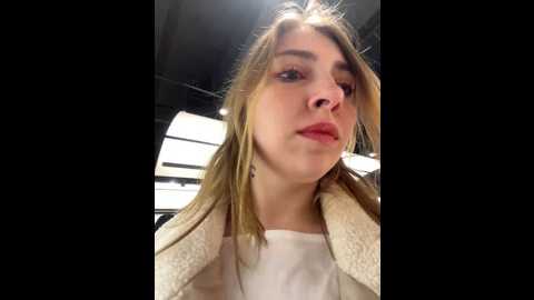 Media: sunny___bunny Stripchat 2024-11-01 10:31:00
