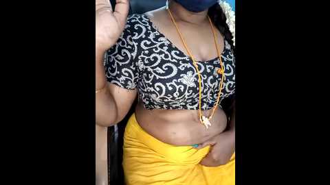 Media: tamil_hotwife Stripchat 2024-11-01 06:09:00