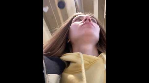Media: valenciashock Stripchat 2024-11-01 08:57:00