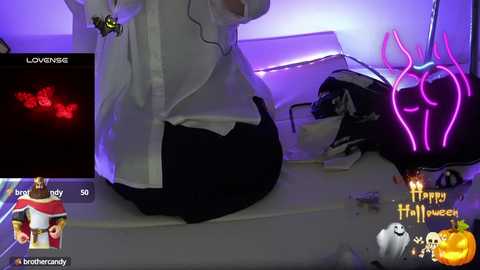Media: wannahoney Stripchat 2024-11-01 02:56:00