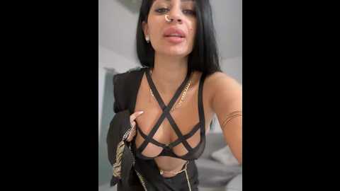 Media: _adelle Stripchat 2024-11-02 07:46:00