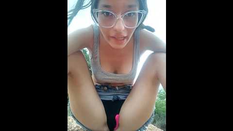 Media: ary_18 Stripchat 2024-11-02 22:04:00