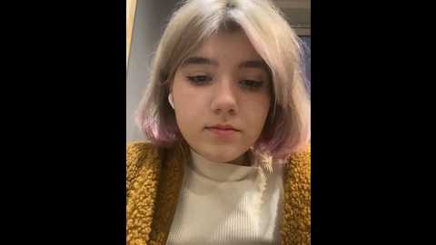 Media: baby__naughty Stripchat 2024-11-02 15:49:00