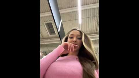 Media: barbiehumpxxx Stripchat 2024-11-02 16:01:00