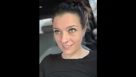 Media: ladylena1 Stripchat 2024-11-02 16:11:00