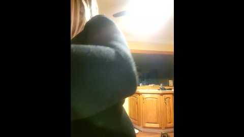 Media: littlemisseeve Stripchat 2024-11-02 06:32:00