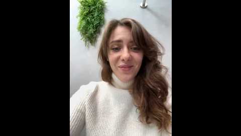 Media: mariid Stripchat 2024-11-02 08:19:00