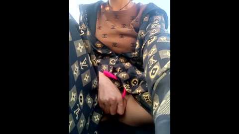 Media: sweet_toy20 Stripchat 2024-11-02 08:22:00