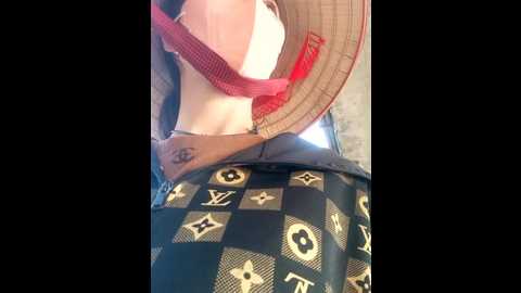Media: sweet_toy20 Stripchat 2024-11-02 08:37:00