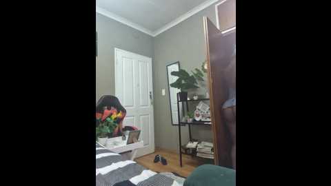 Media: bustygoddess32 Stripchat 2024-11-03 10:50:00