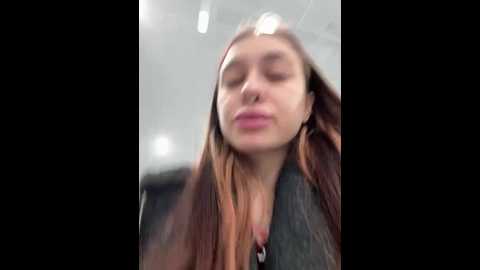 Media: cherry____pie Stripchat 2024-11-03 14:32:00