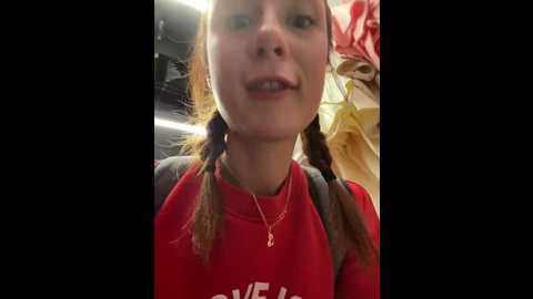 Media: dina_tease Stripchat 2024-11-03 12:28:00