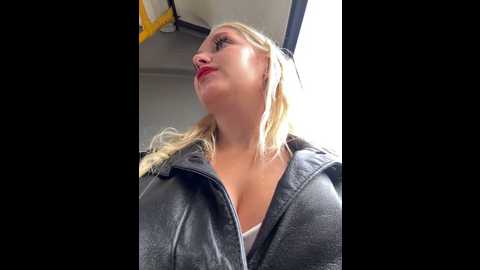 Media: milkyy_wway Stripchat 2024-11-03 10:10:00