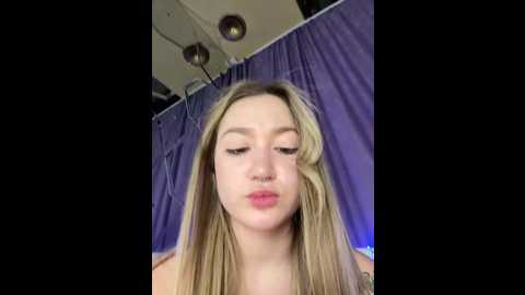 Media: rimmahottes Stripchat 2024-11-03 01:13:00