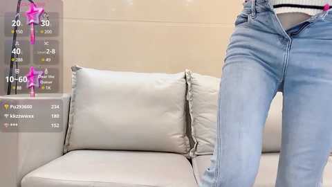 Media: ruoling_19 Stripchat 2024-11-03 16:26:00