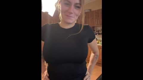Media: selenaluvv Stripchat 2024-11-03 11:50:00