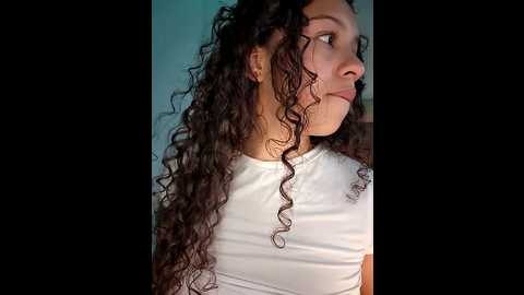 Media: shara_dreams Stripchat 2024-11-03 05:17:00