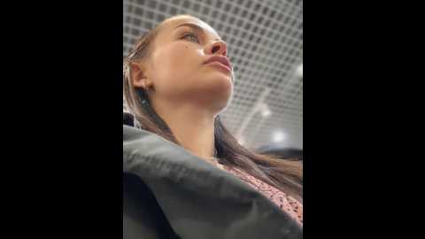 Media: angelinateller Stripchat 2024-11-04 05:16:00