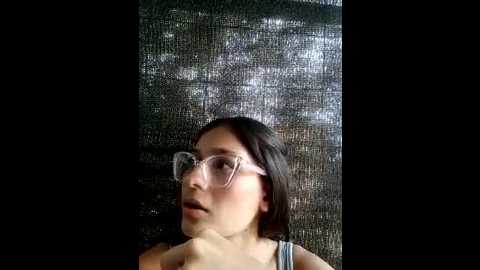 Media: ary_18 Stripchat 2024-11-04 15:28:00
