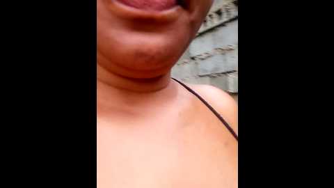 Media: broan_me Stripchat 2024-11-04 05:02:00