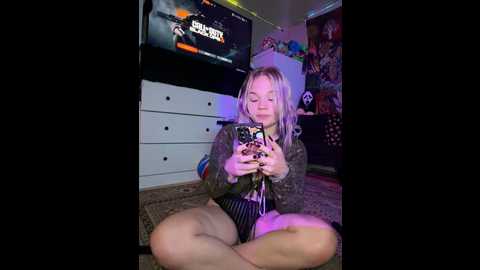 Media: cutiepiespanks Stripchat 2024-11-04 04:26:00