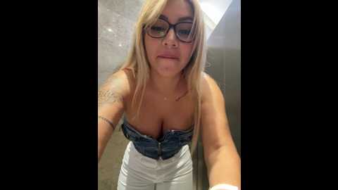 Media: dianita_1988 Stripchat 2024-11-04 18:52:00