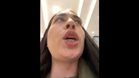 Media: holly_play Stripchat 2024-11-04 12:31:00