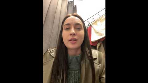 Media: holly_play Stripchat 2024-11-04 13:06:00
