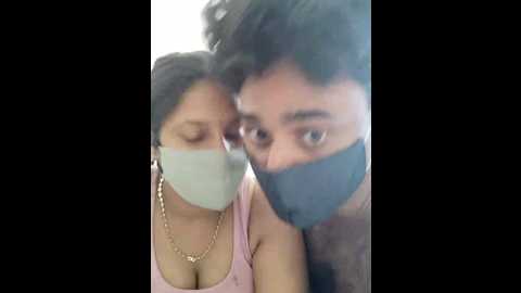 Media: ind_couple1 Stripchat 2024-11-04 10:44:00