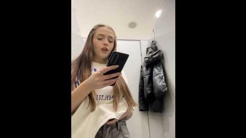Media: jessi_meow Stripchat 2024-11-04 08:59:00