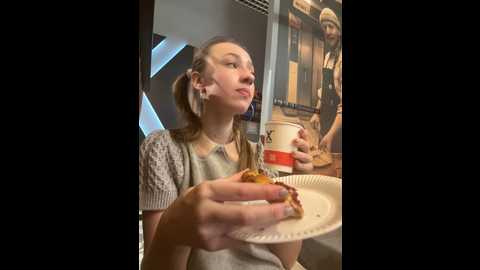 Media: lia__love Stripchat 2024-11-04 17:43:00