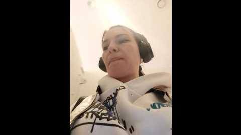 Media: mila_dream69 Stripchat 2024-11-04 10:17:00