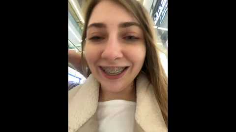 Media: sunny___bunny Stripchat 2024-11-04 16:24:00