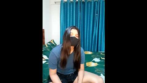 Media: tannu_tanya Stripchat 2024-11-04 15:20:00