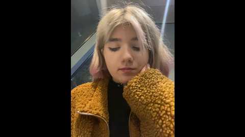 Media: baby__naughty Stripchat 2024-11-05 16:34:00