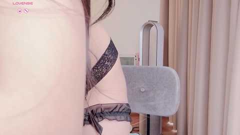 Media: bejeni_sweet Stripchat 2024-11-05 05:37:00