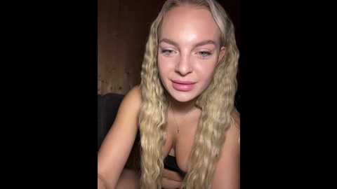 Media: chiaravixen Stripchat 2024-11-05 05:54:00