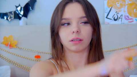Media: elisabethdavis Stripchat 2024-11-05 21:26:00